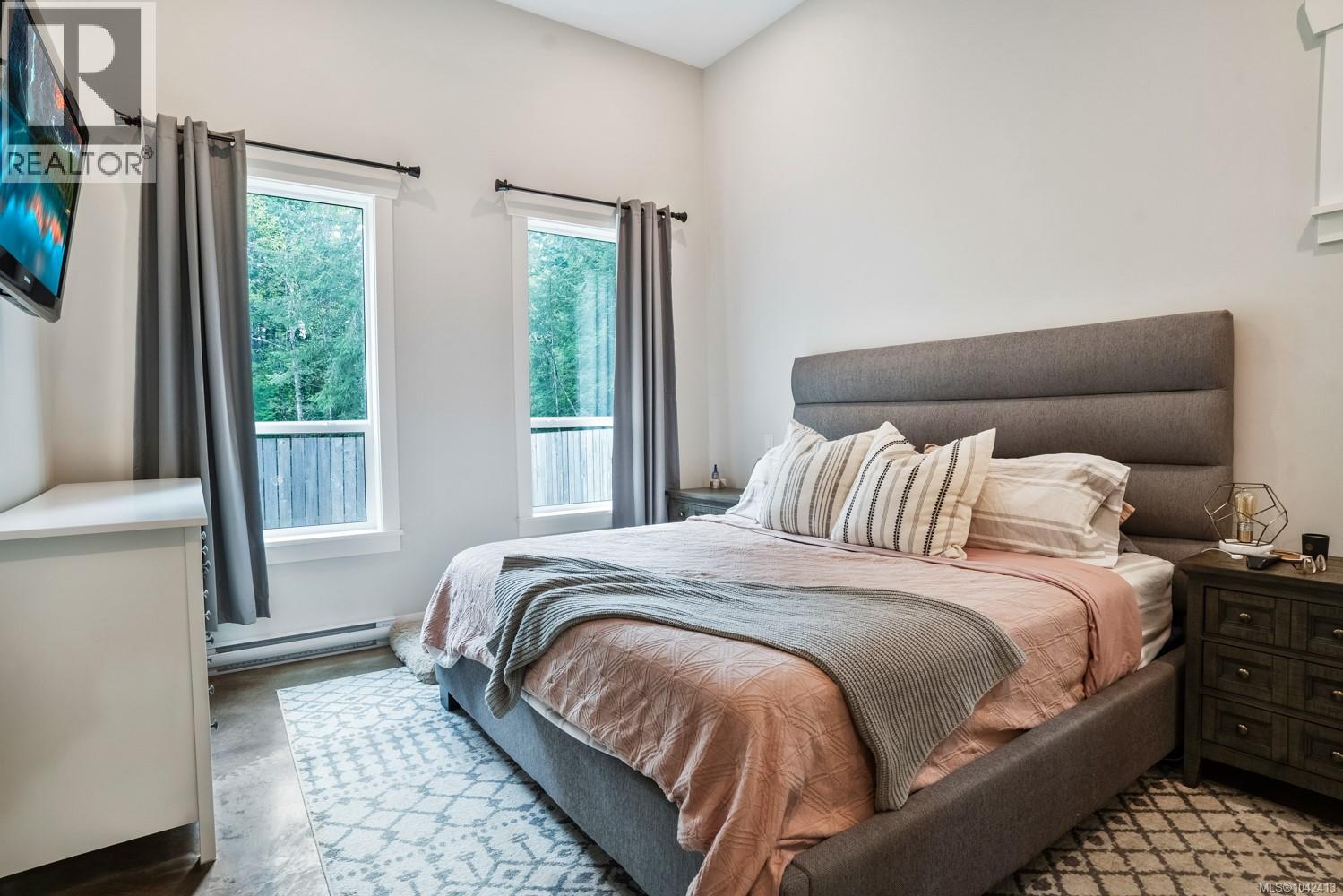 995 Nanaimo River Rd - 51