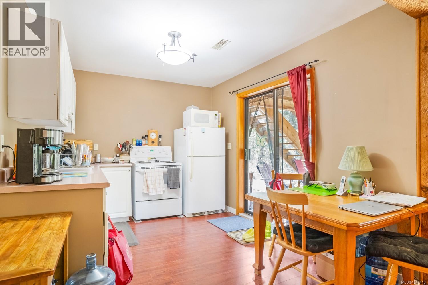 995 Nanaimo River Rd - 66