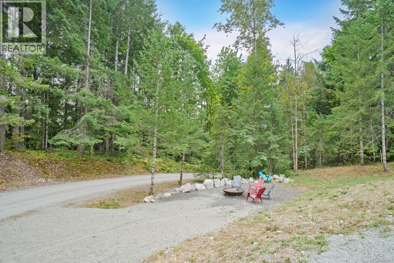 995 Nanaimo River Rd - 45