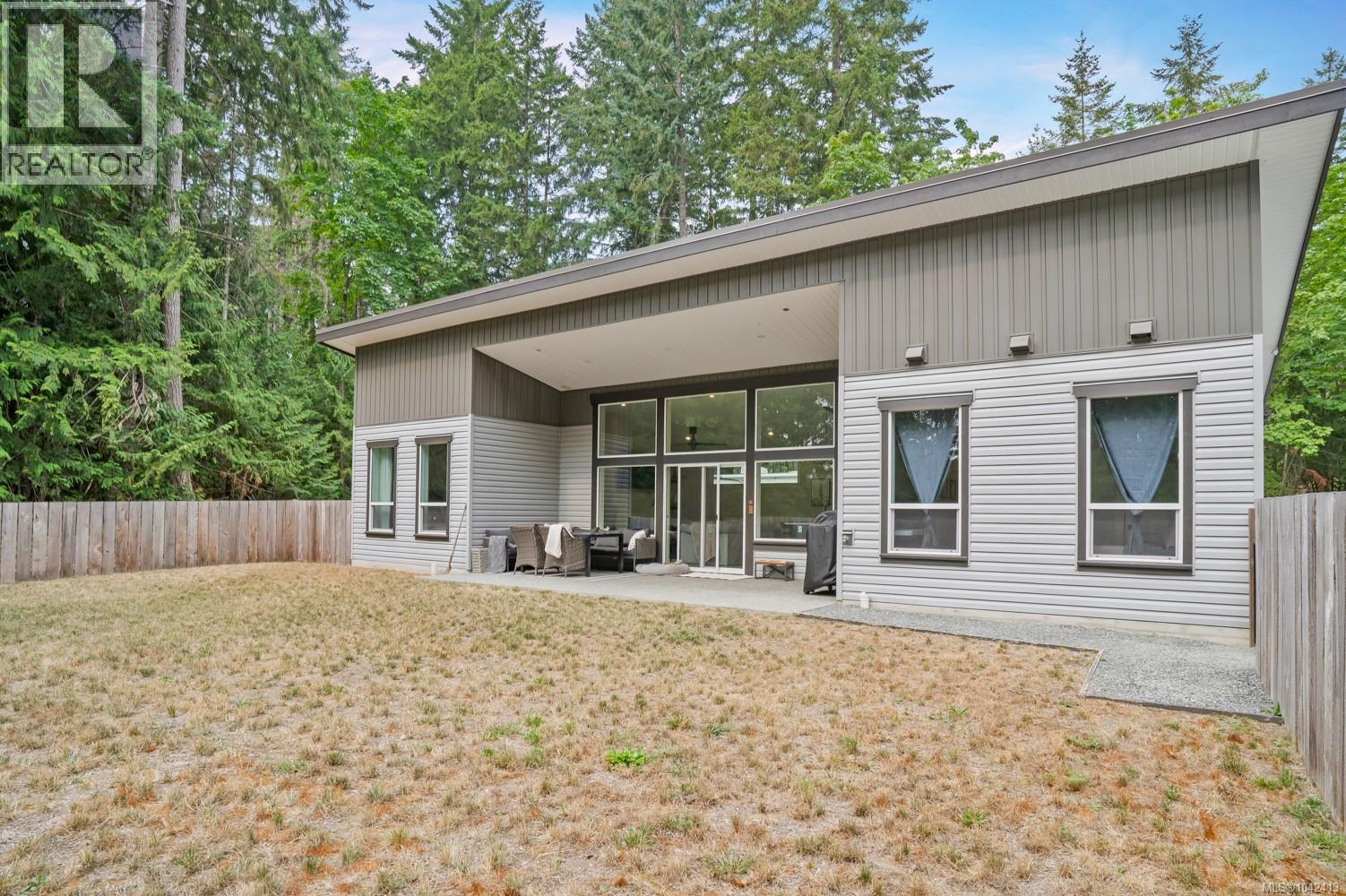 995 Nanaimo River Rd - 43