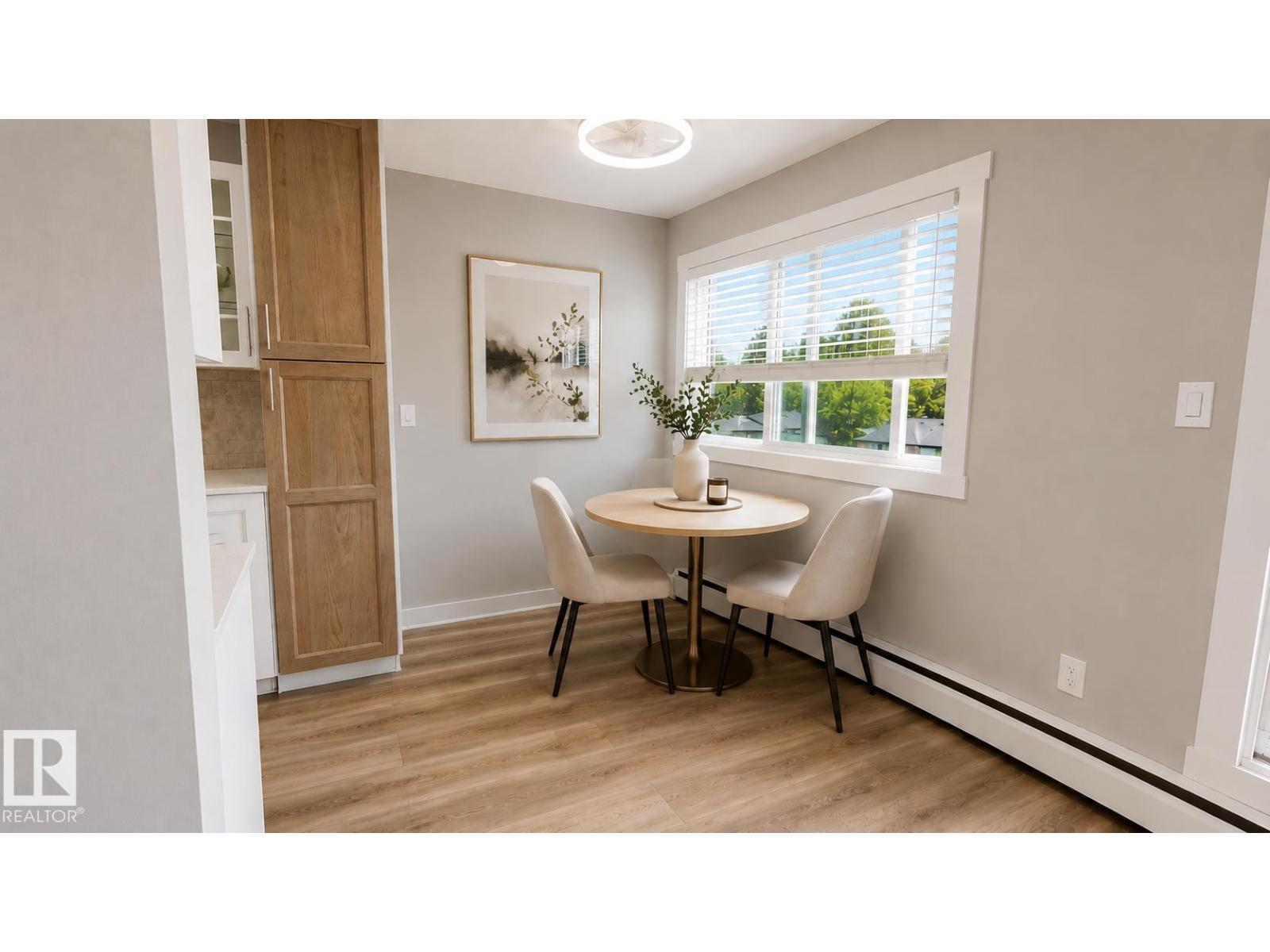 #205 11429 124 ST NW - 4