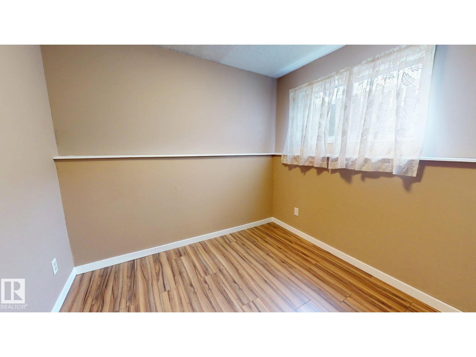 12727B 121 ST NW NW - 11