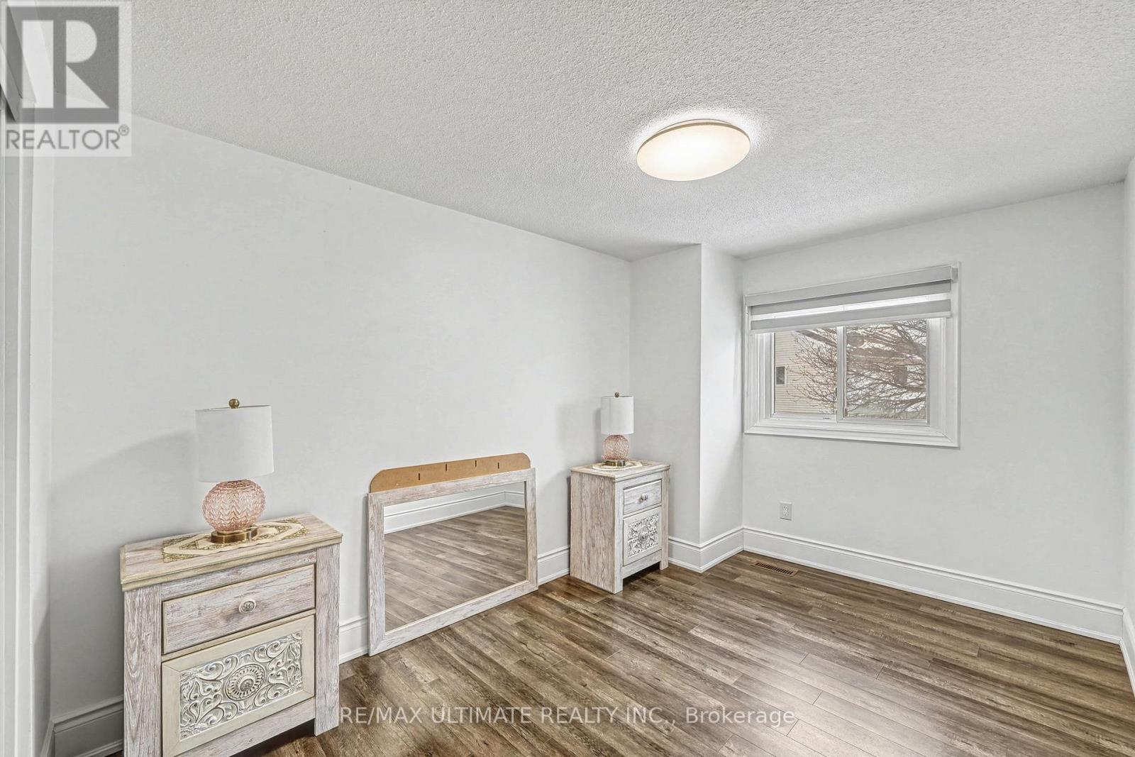 29 KIPLING CRESCENT - 14