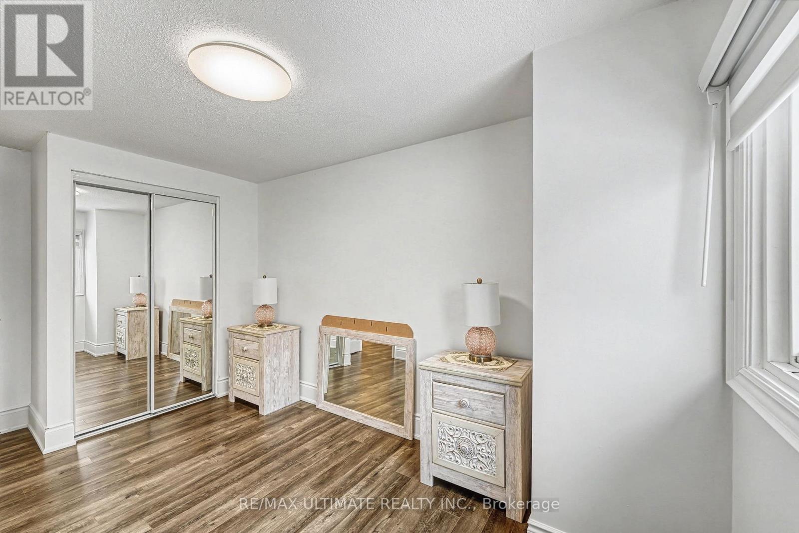 29 KIPLING CRESCENT - 15