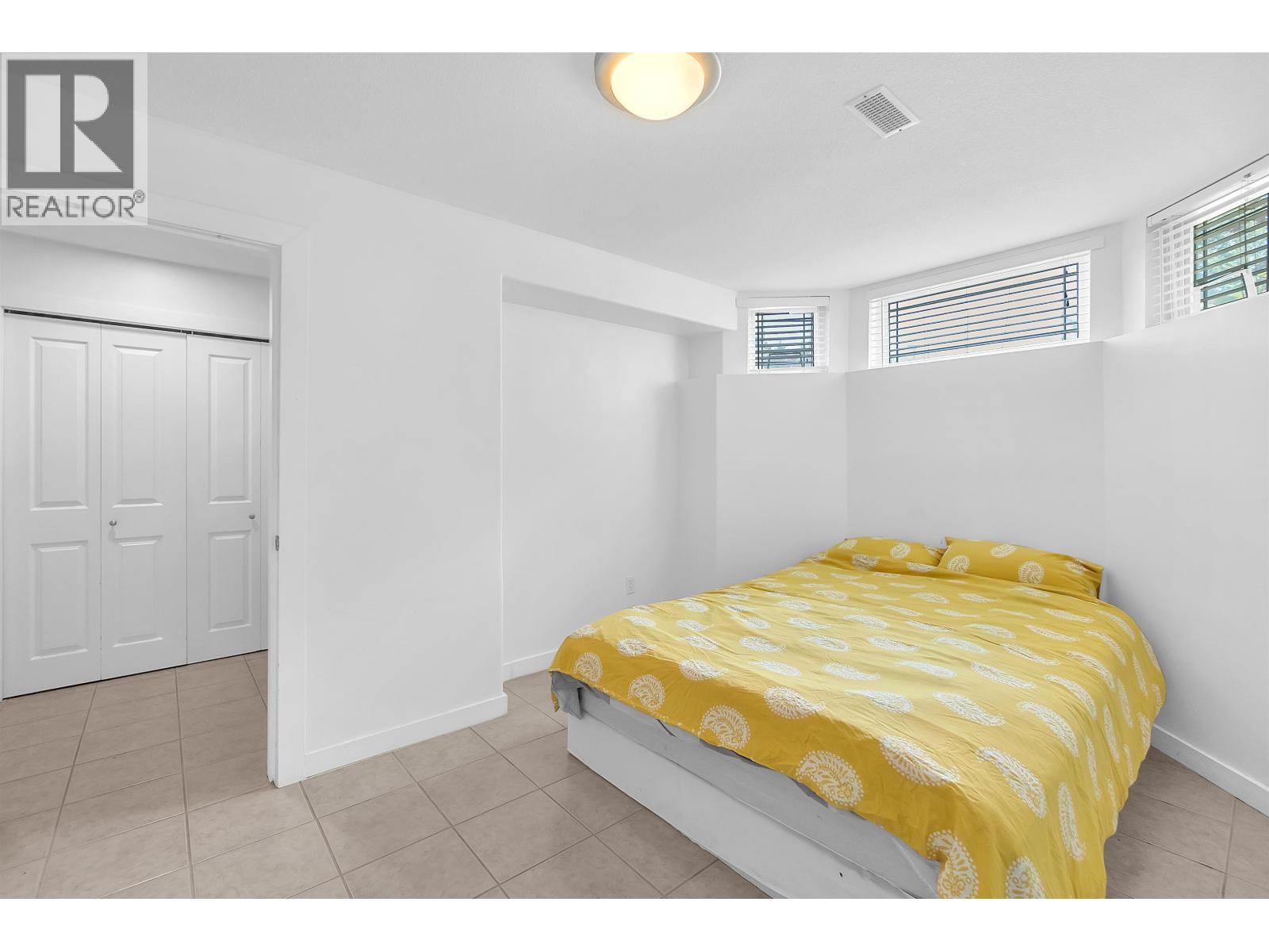 1760 HAMPTON DRIVE, Coquitlam