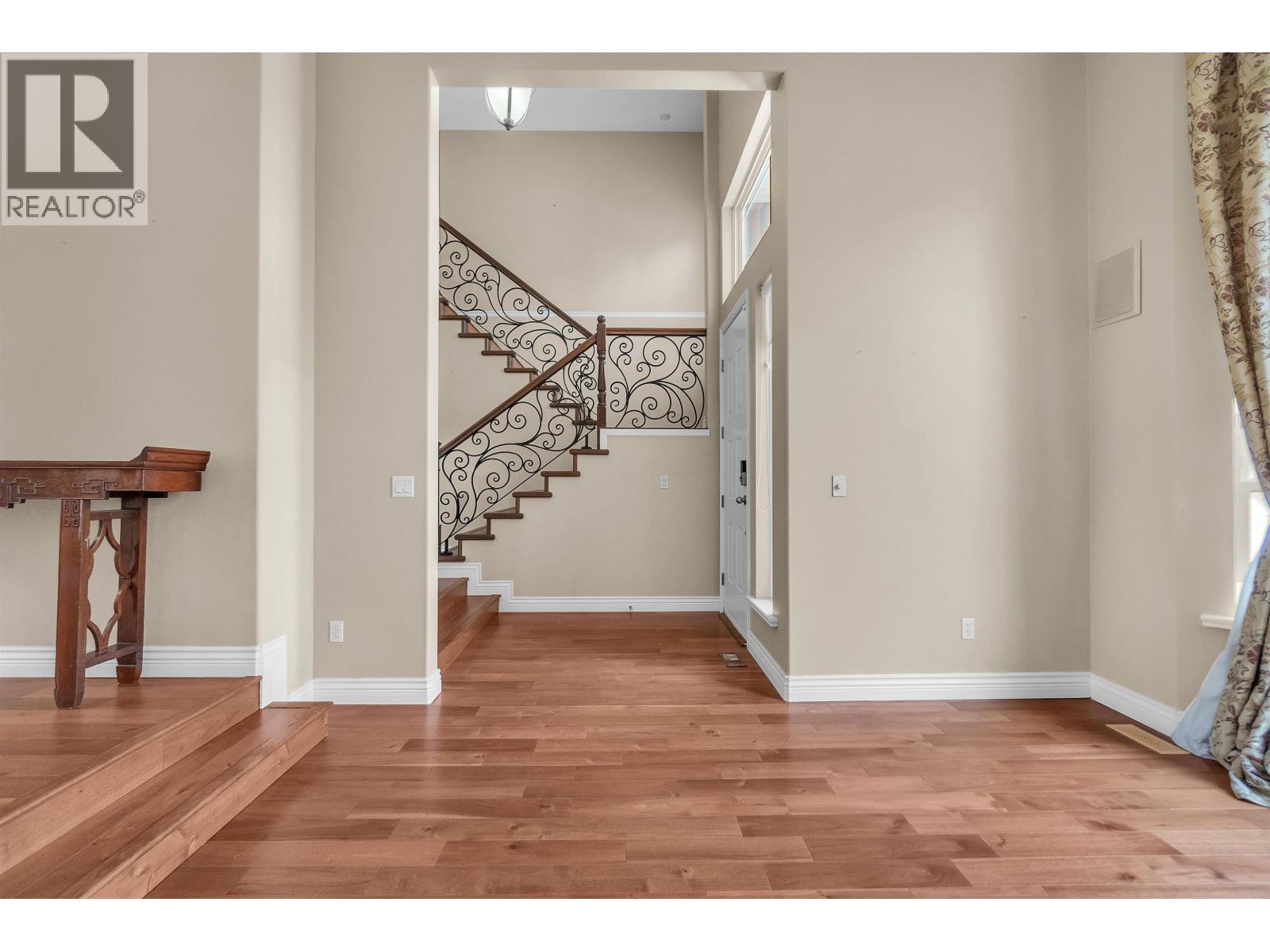 1760 HAMPTON DRIVE, Coquitlam