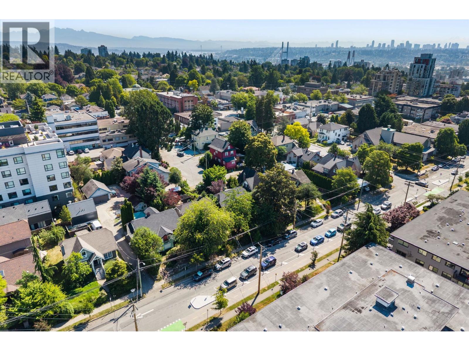 415 SEVENTH STREET, New Westminster