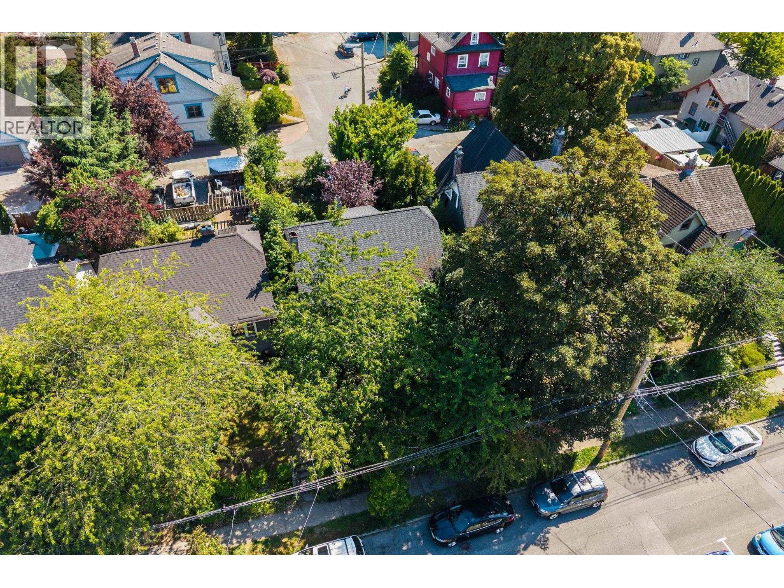 415 SEVENTH STREET, New Westminster