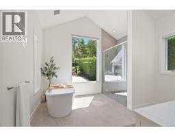 11665 Jupata Way, North Saanich, BC V8L5K1 Photo 25