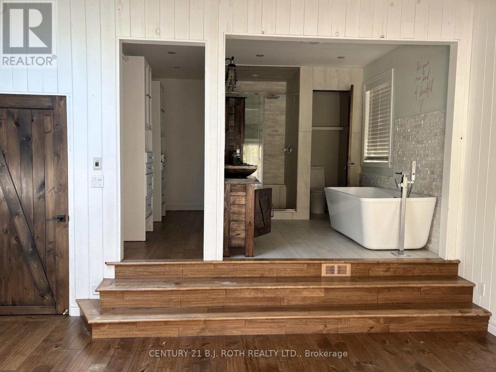 288 RIVER ROAD E - 14