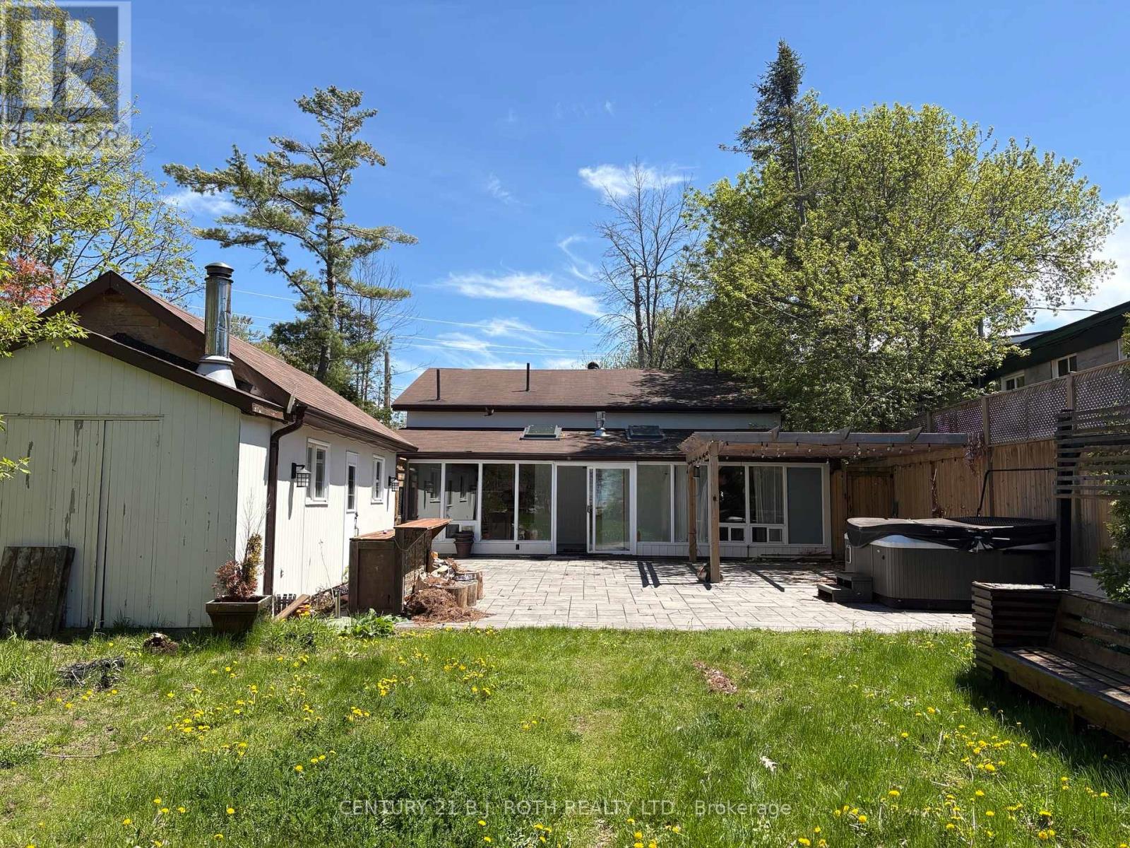 288 RIVER ROAD E - 33