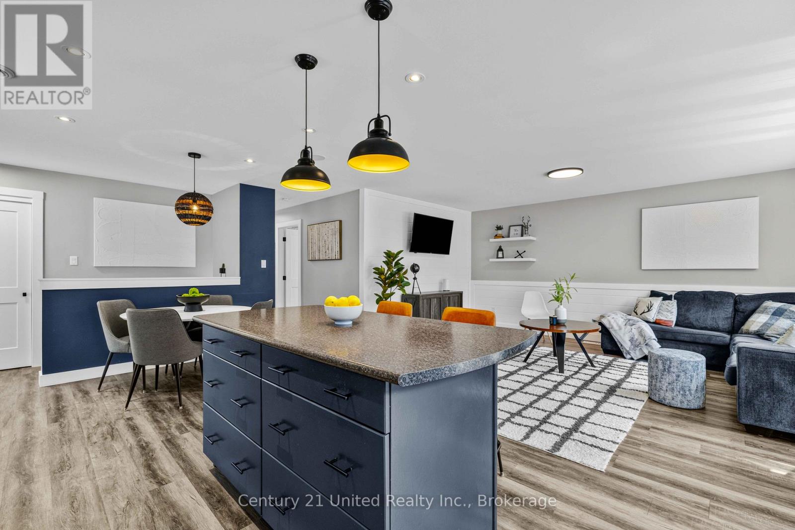 31 RIVER STREET - 21