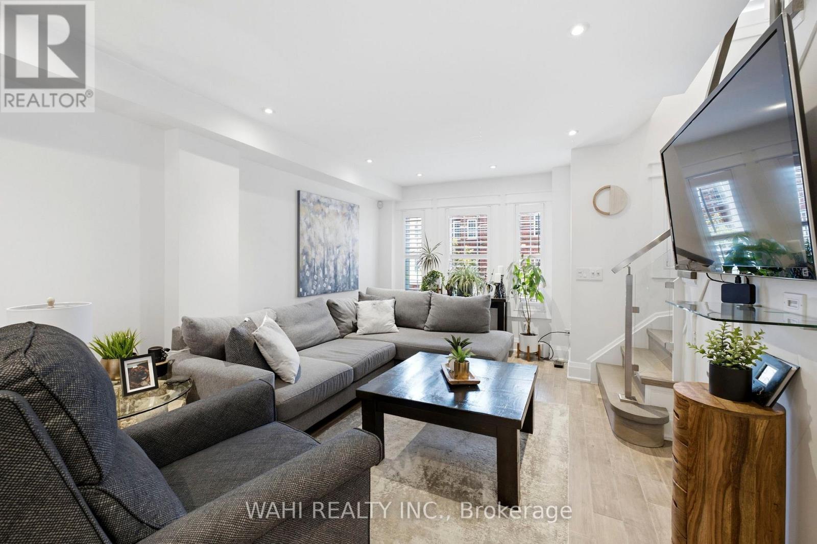 13 ROCK HAVEN LANE - 16