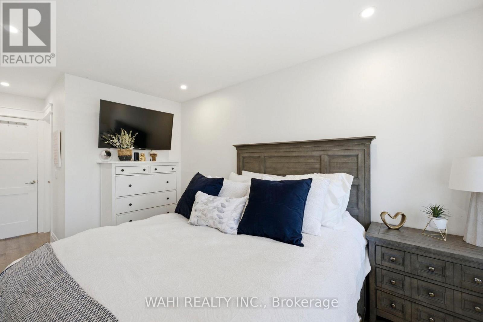 13 ROCK HAVEN LANE - 22