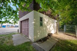222 First Street W, Landmark, MB R0A0X0 Photo 31