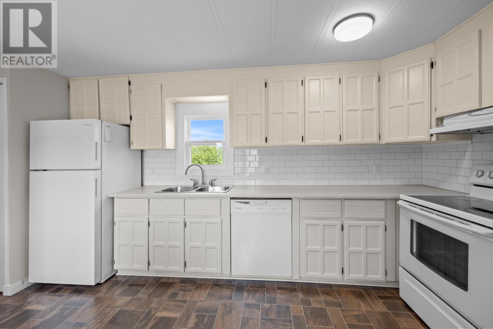 1116 St. Charles Road - Image 9