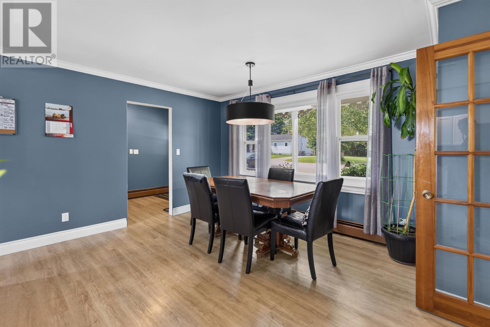 4 MacLean Avenue - Image 14