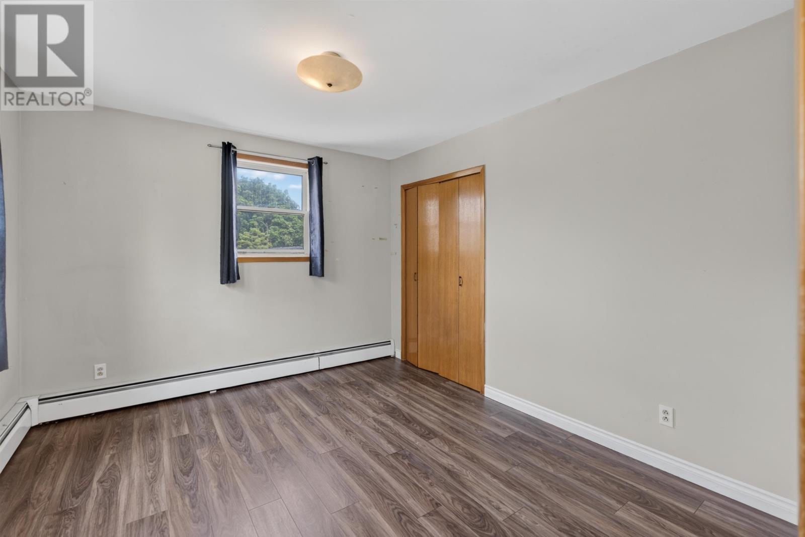 4 MacLean Avenue - Image 26