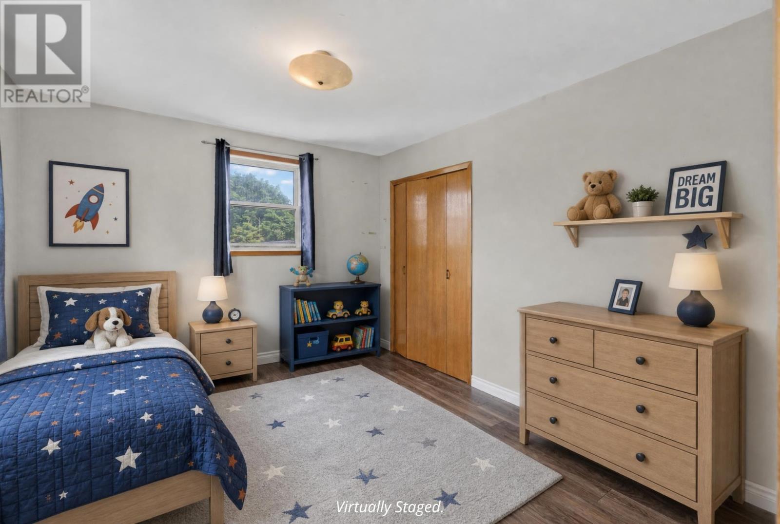 4 MacLean Avenue - Image 27
