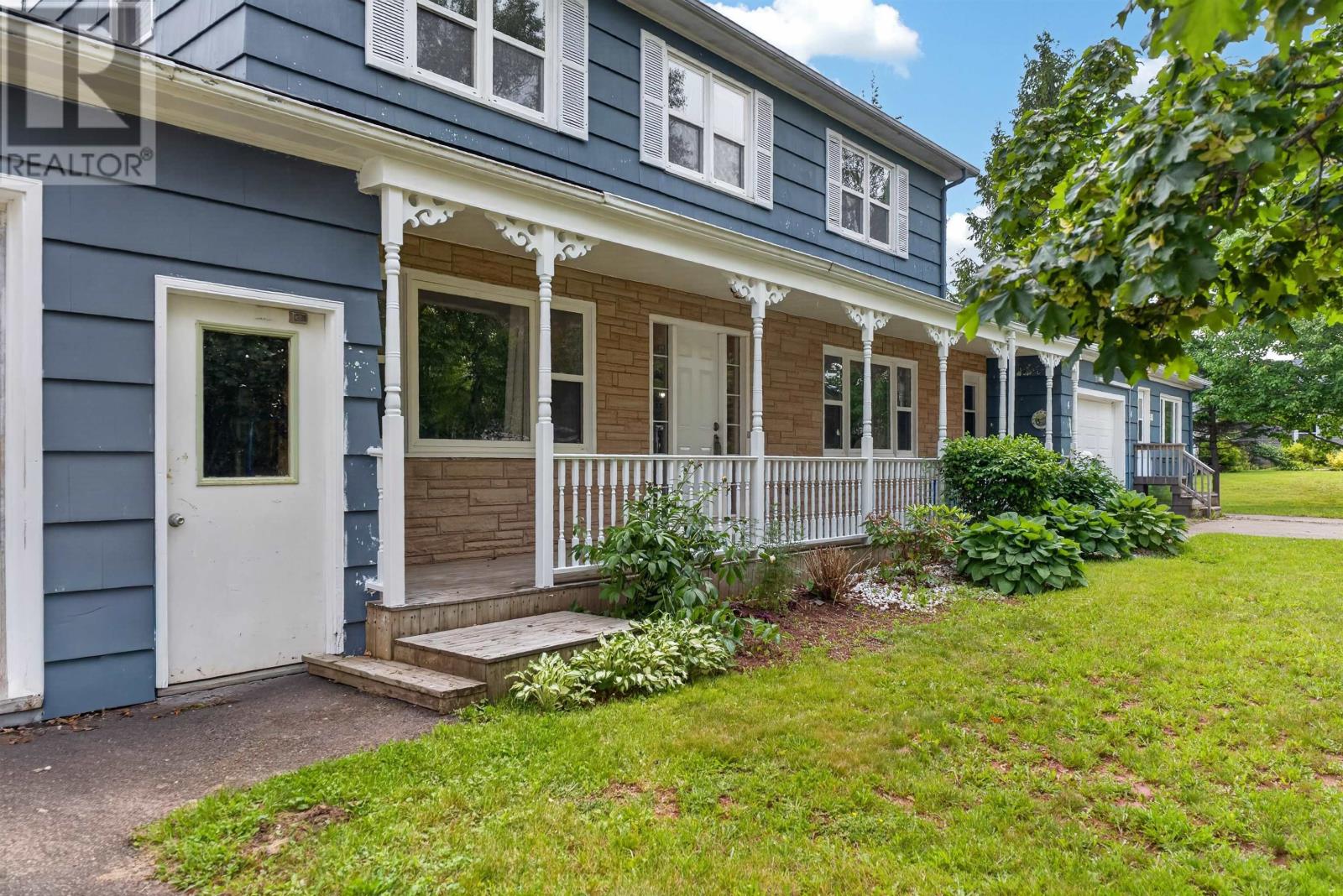 4 MacLean Avenue - Image 3