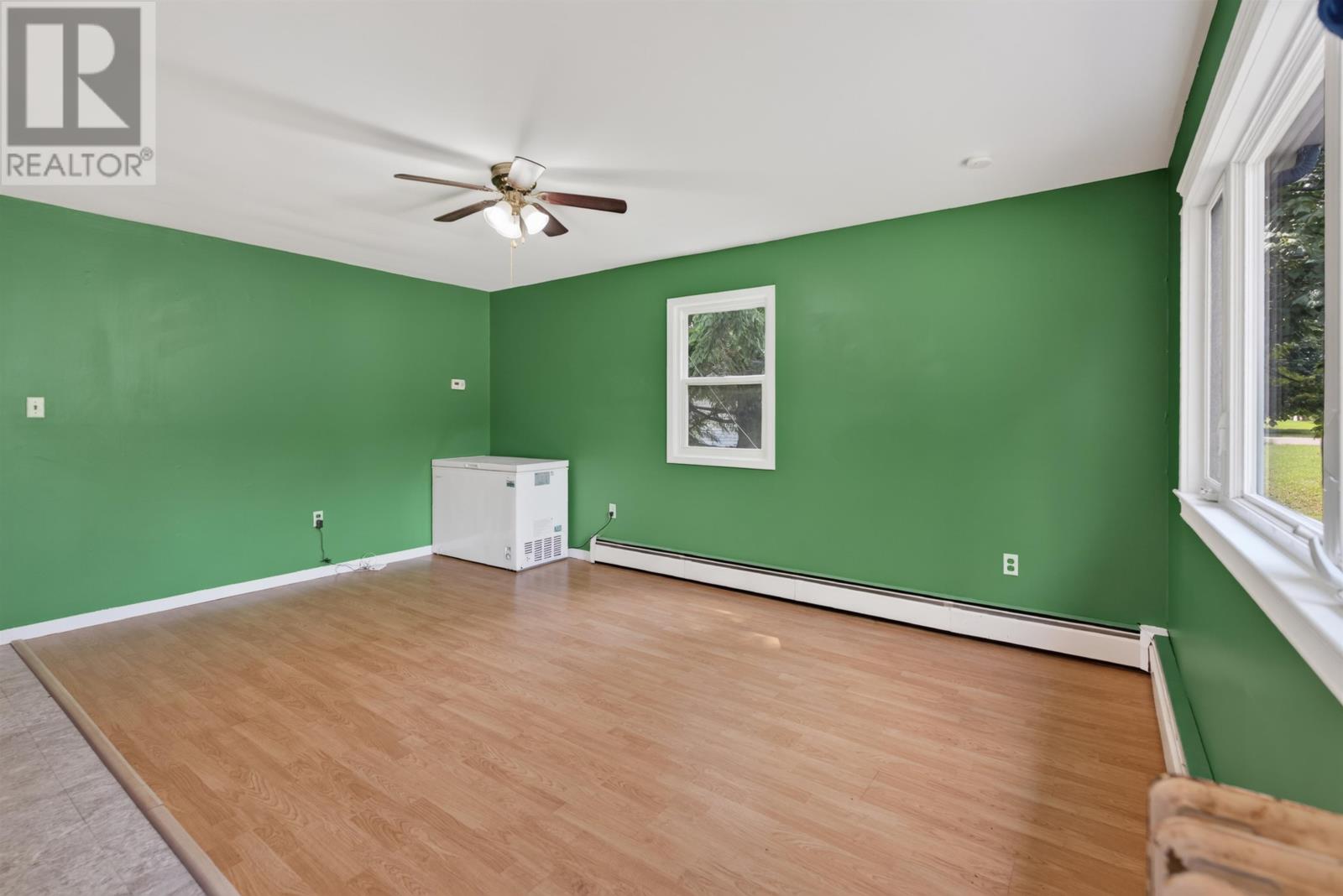 4 MacLean Avenue - Image 35