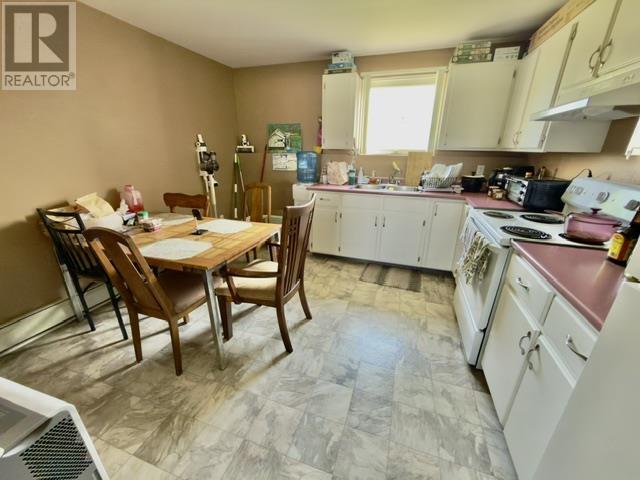 446 Maddix Crescent - 4