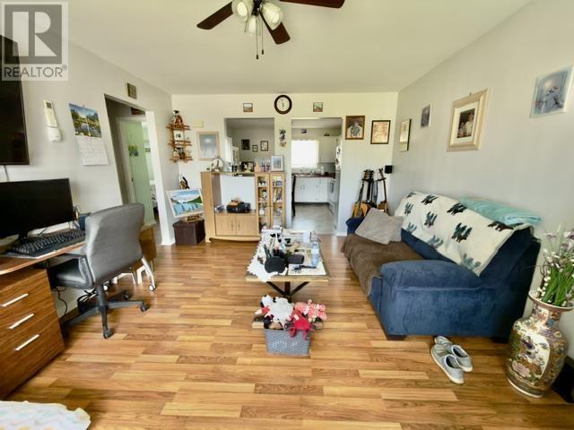 446 Maddix Crescent - 8