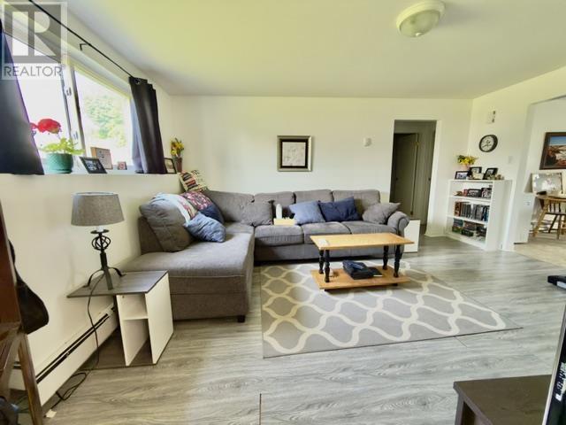 442 Maddix Crescent - Image 2