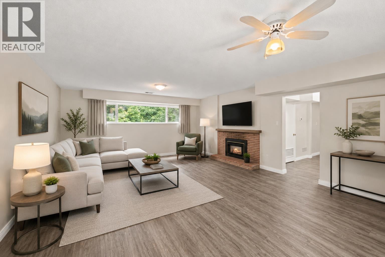 4 Bed, 2 Bath House for Sale in Coquitlam – 1001 GATENSBURY STREET, Coquitlam – MLS# R3142809 - Image 29