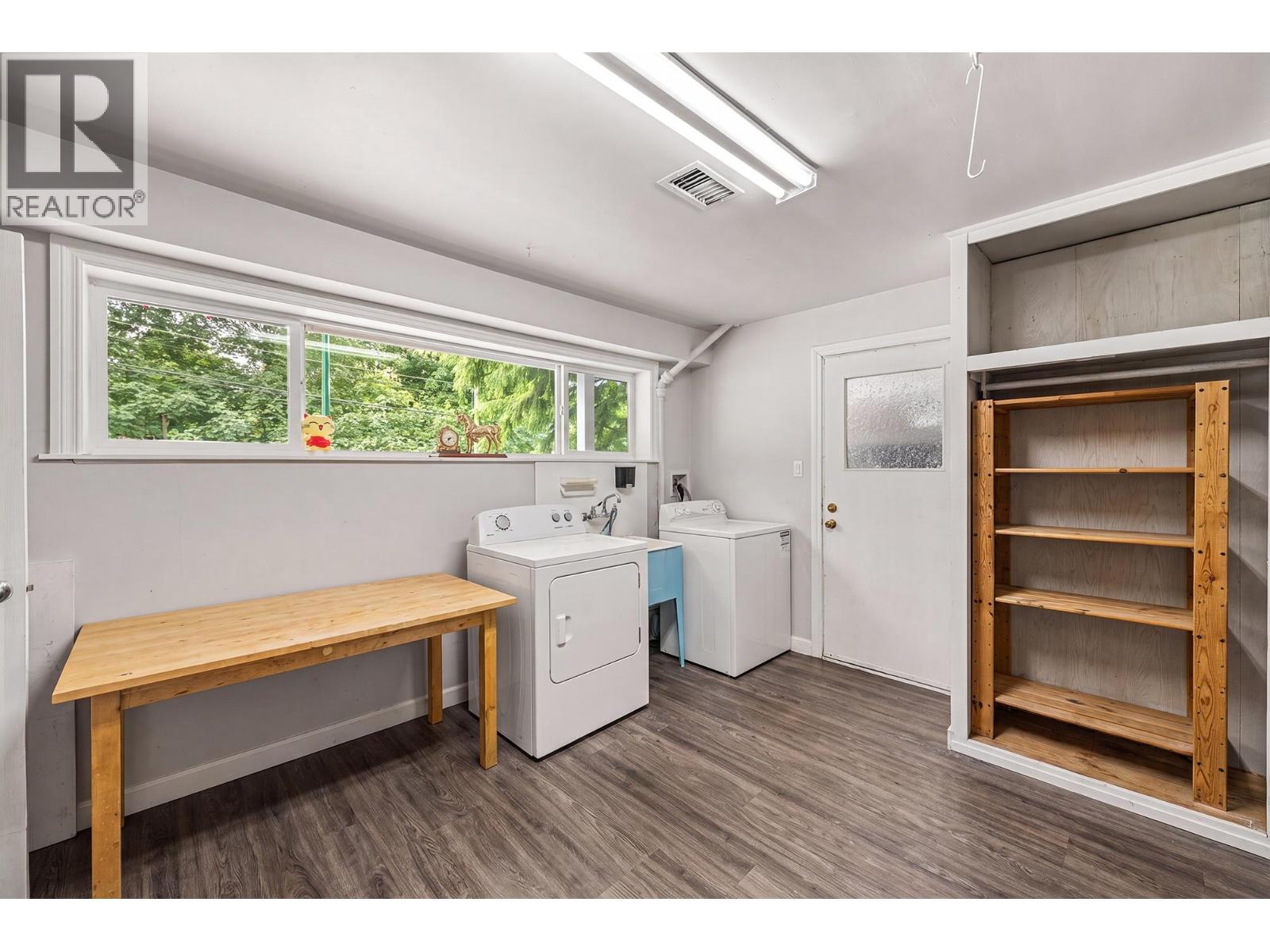 4 Bed, 2 Bath House for Sale in Coquitlam – 1001 GATENSBURY STREET, Coquitlam – MLS# R3142809 - Image 26