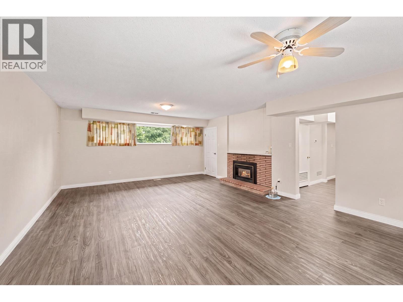 4 Bed, 2 Bath House for Sale in Coquitlam – 1001 GATENSBURY STREET, Coquitlam – MLS# R3142809 - Image 30