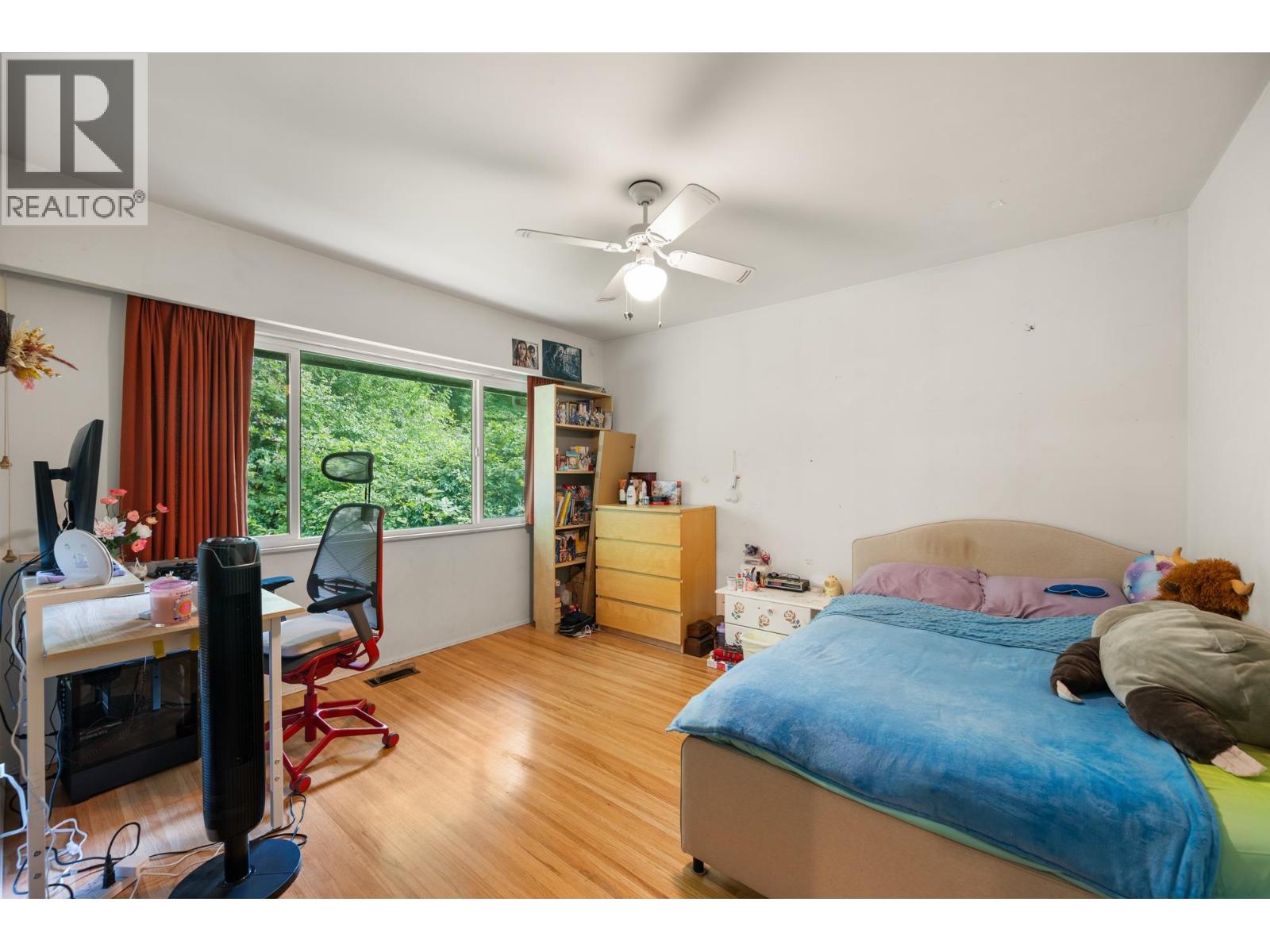 4 Bed, 2 Bath House for Sale in Coquitlam – 1001 GATENSBURY STREET, Coquitlam – MLS# R3142809 - Image 19
