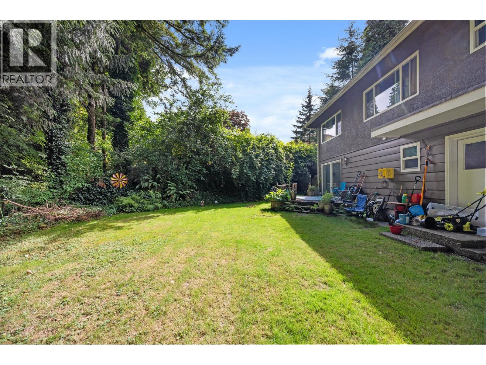 4 Bed, 2 Bath House for Sale in Coquitlam – 1001 GATENSBURY STREET, Coquitlam – MLS# R3142809 - Image 36