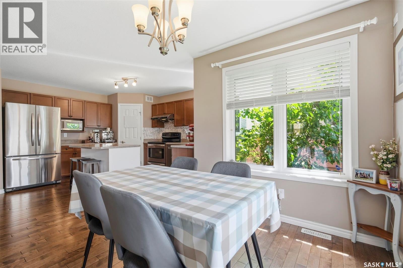 110 Robertson COVE — photo 11