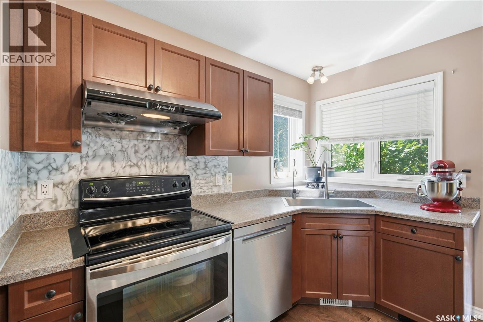110 Robertson COVE — photo 13