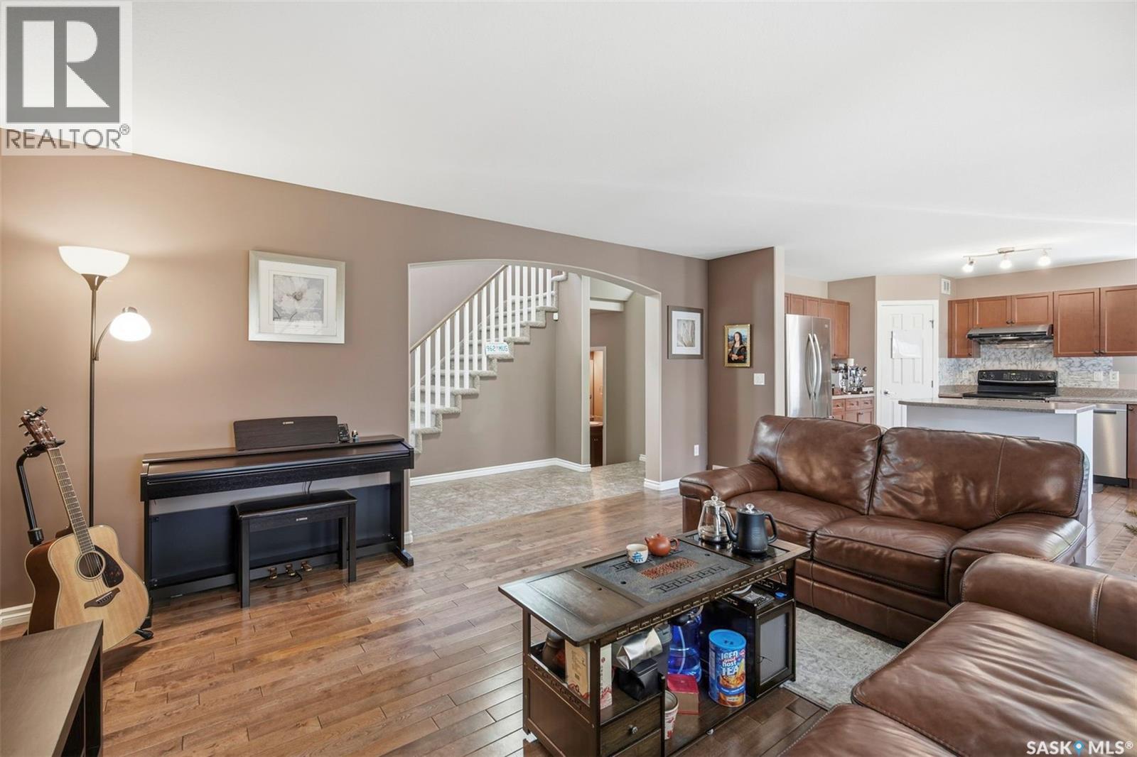 110 Robertson COVE — photo 8