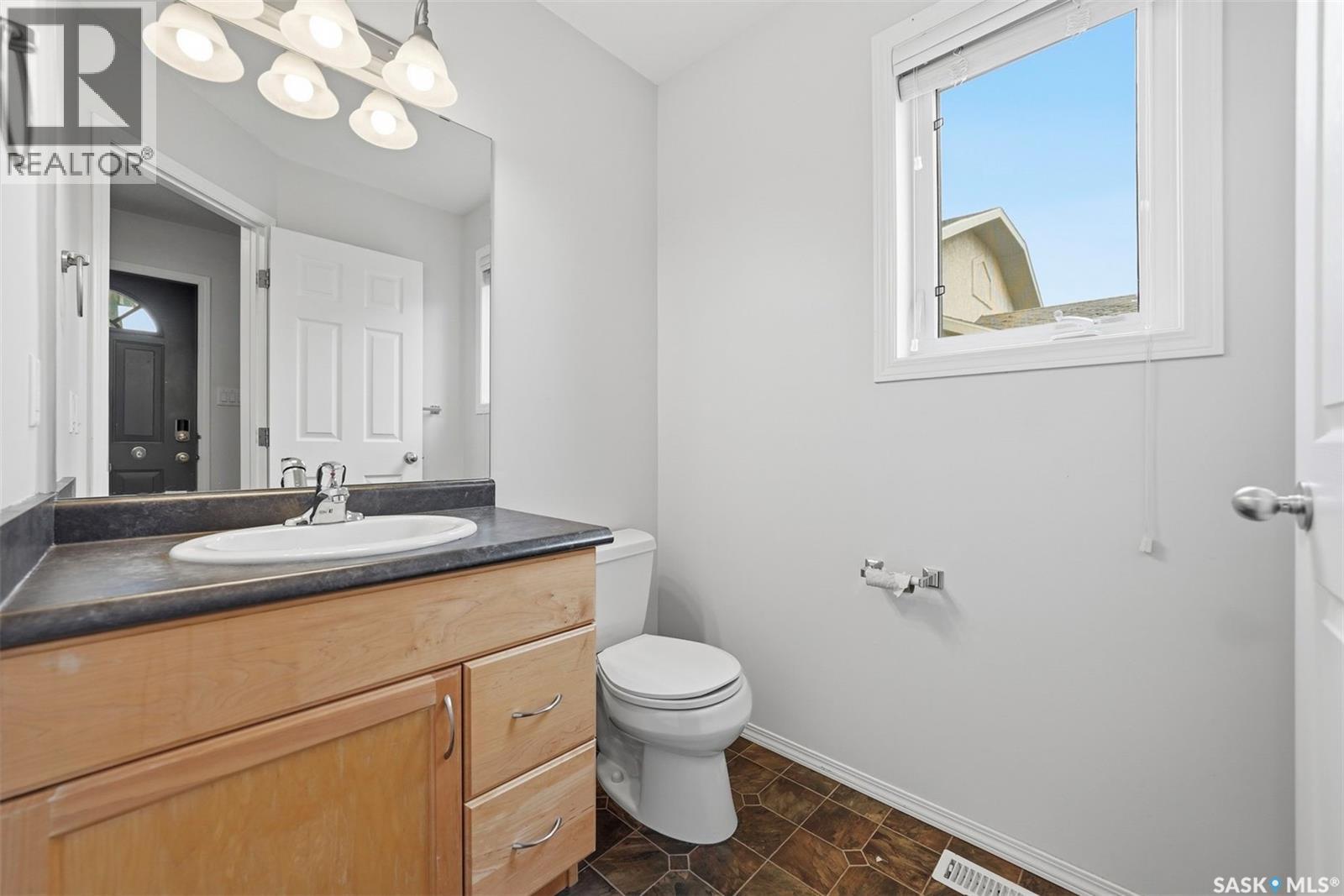 125 Meadowlark PARK — photo 13