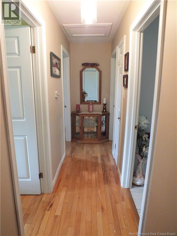 111 Bicentennial Drive - Image 20