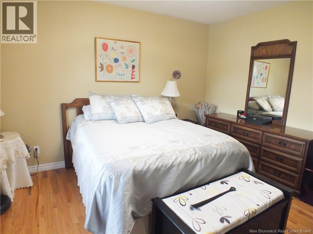 111 Bicentennial Drive - 25