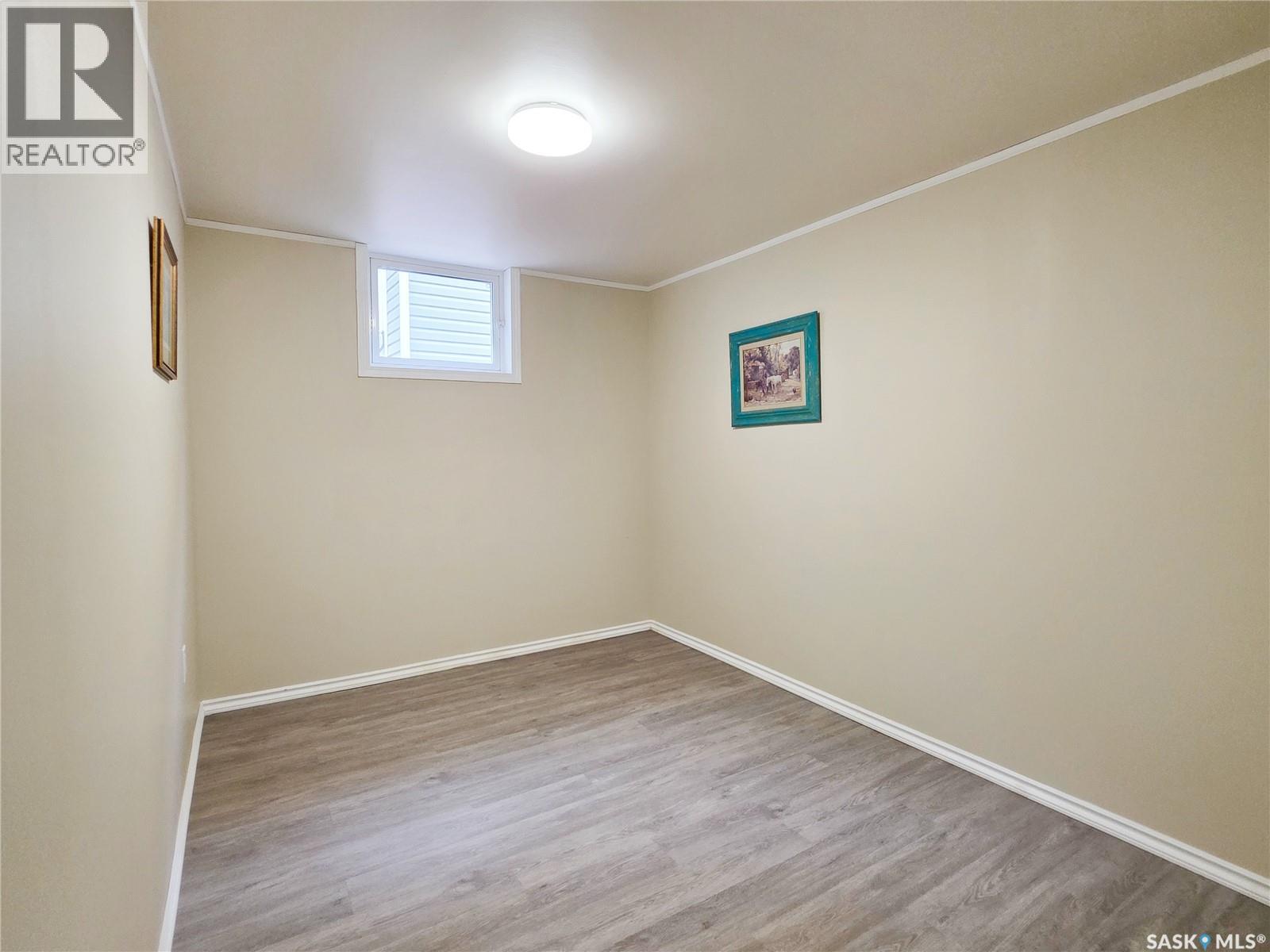 121 1st AVENUE NE — photo 34