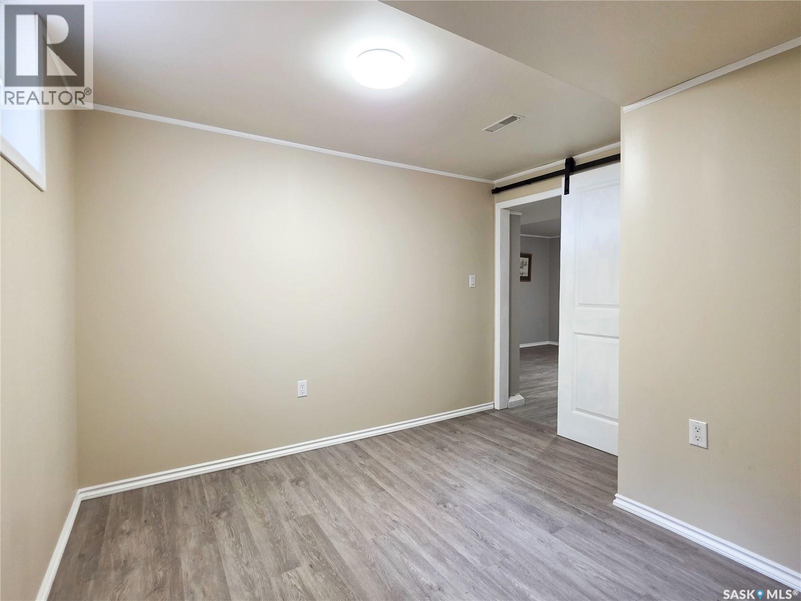 121 1st AVENUE NE — photo 36