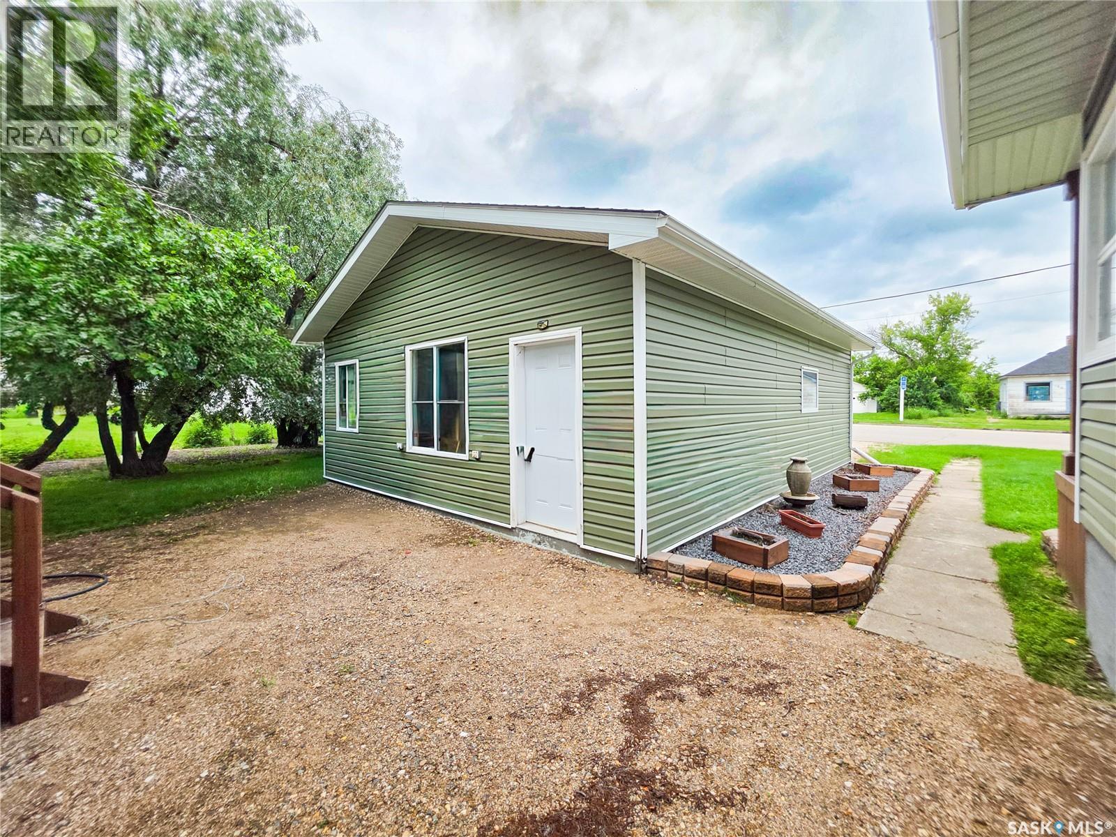 121 1st AVENUE NE - photo 5