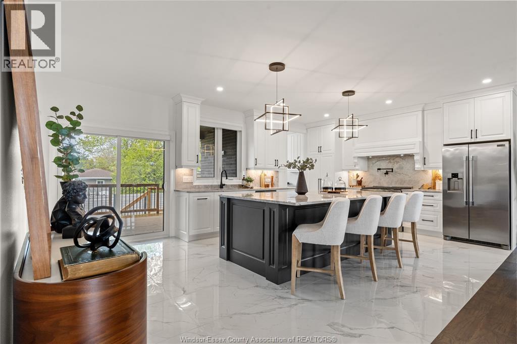 3161 MCROBBIE - 6