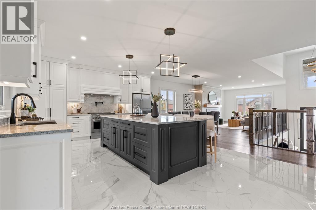 3161 MCROBBIE - 9