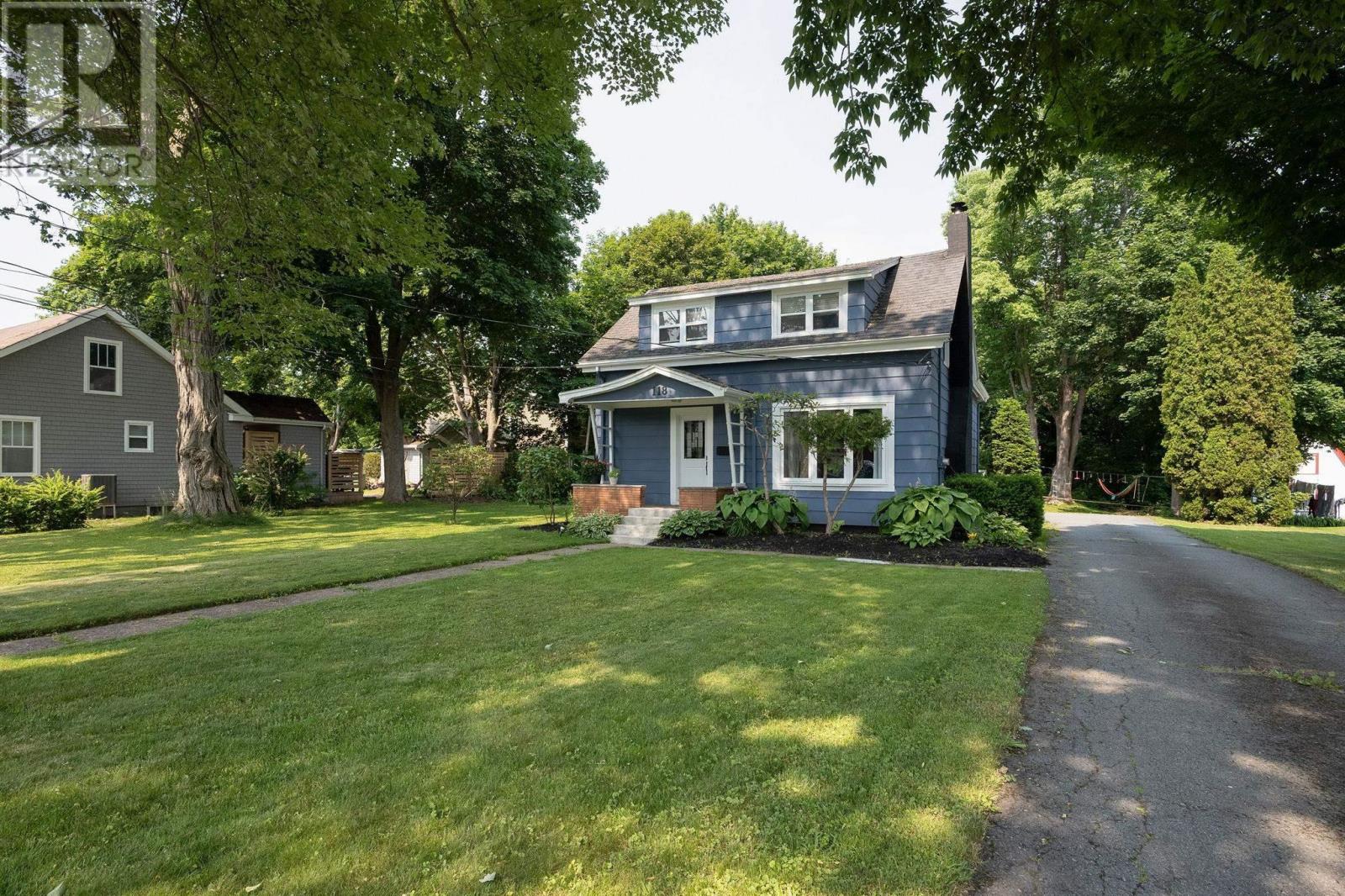 118 Belcher Street - 48