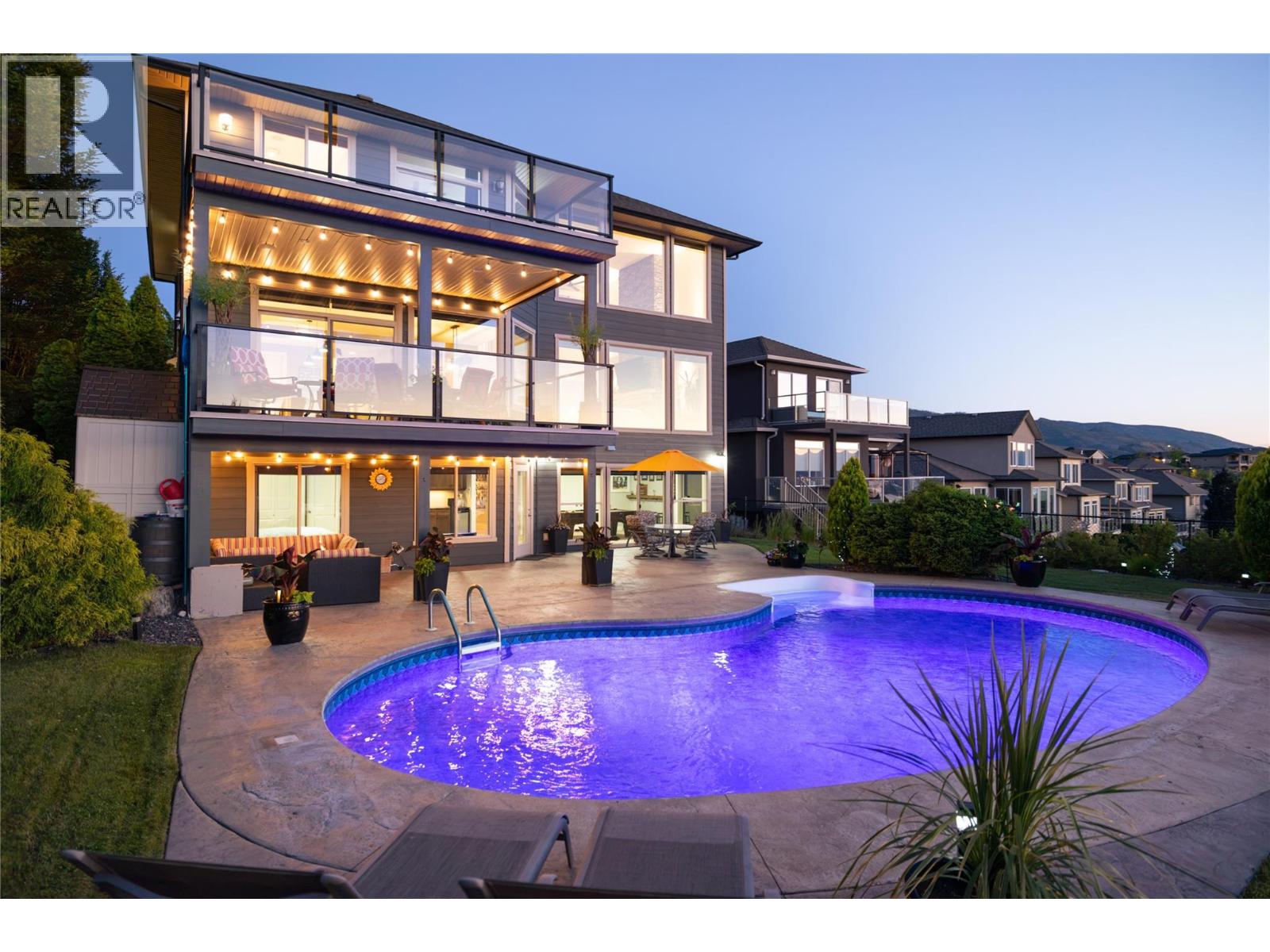 888 HEWETSON Avenue, Kelowna