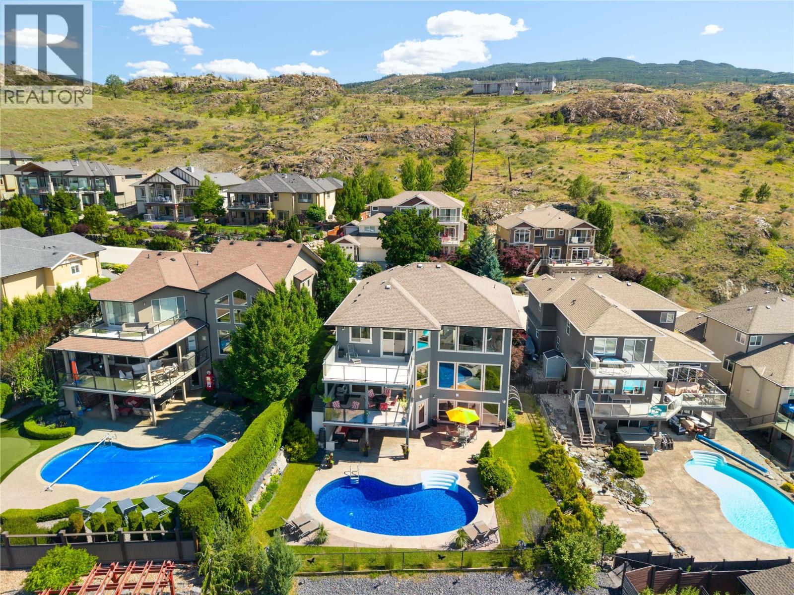 888 HEWETSON Avenue, Kelowna