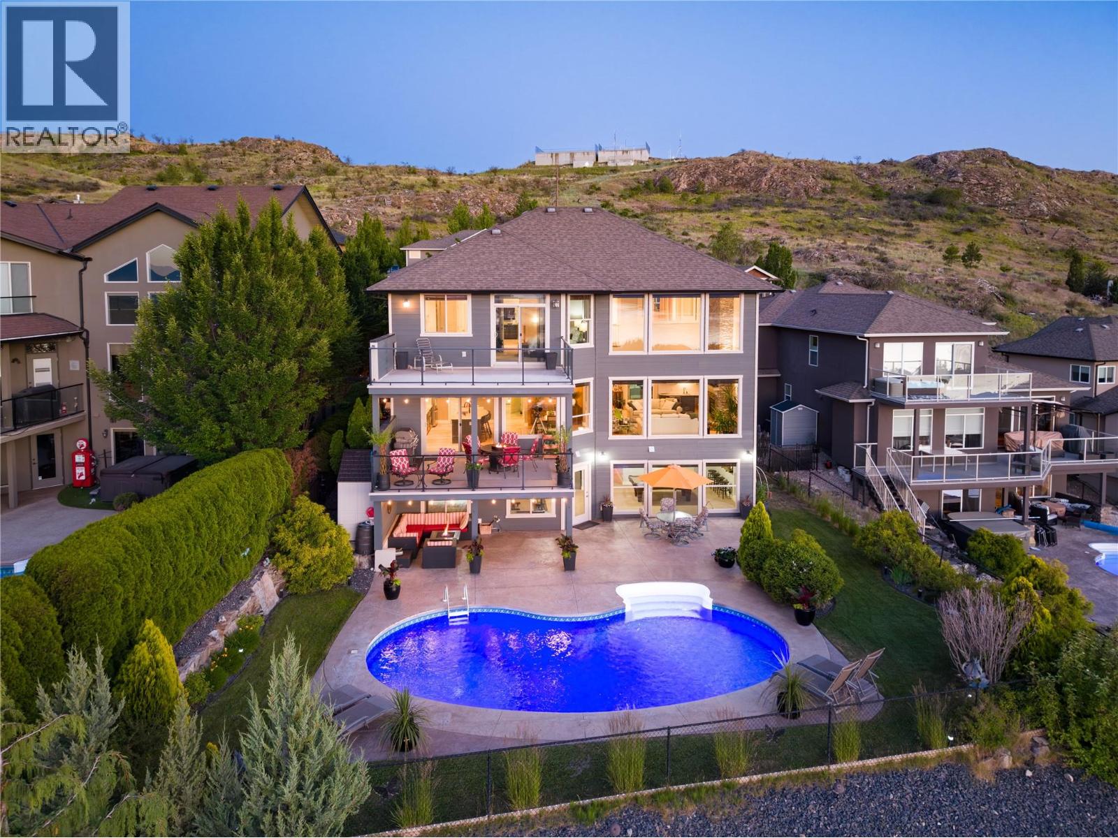 888 HEWETSON Avenue, Kelowna