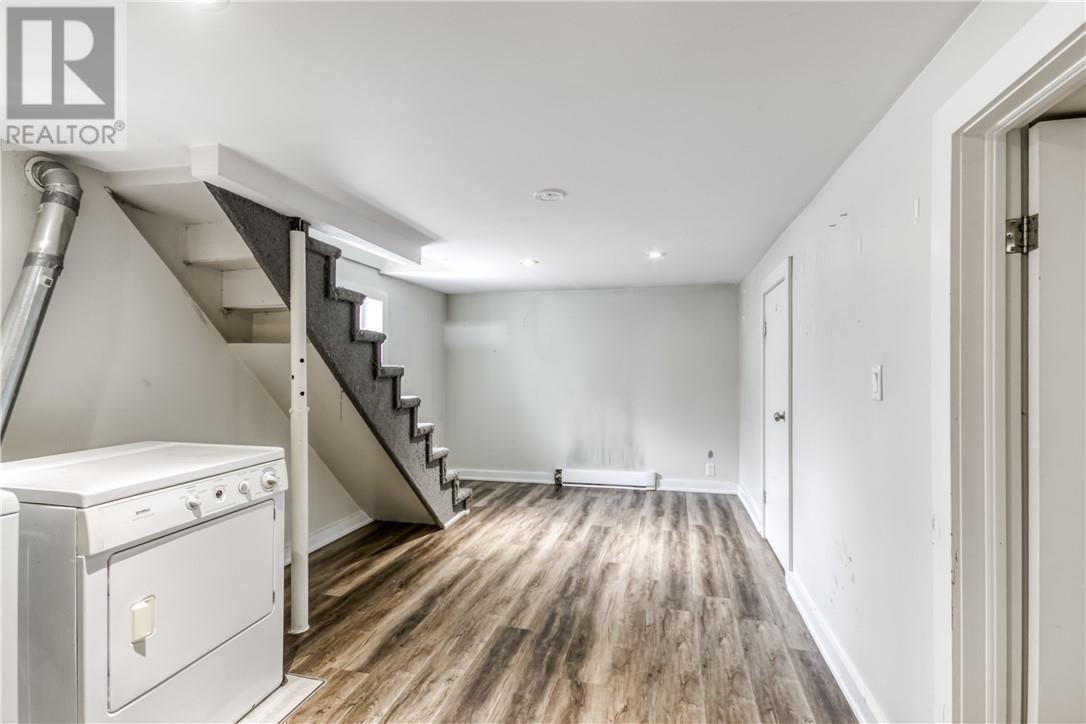 121 Bloor Street - 15