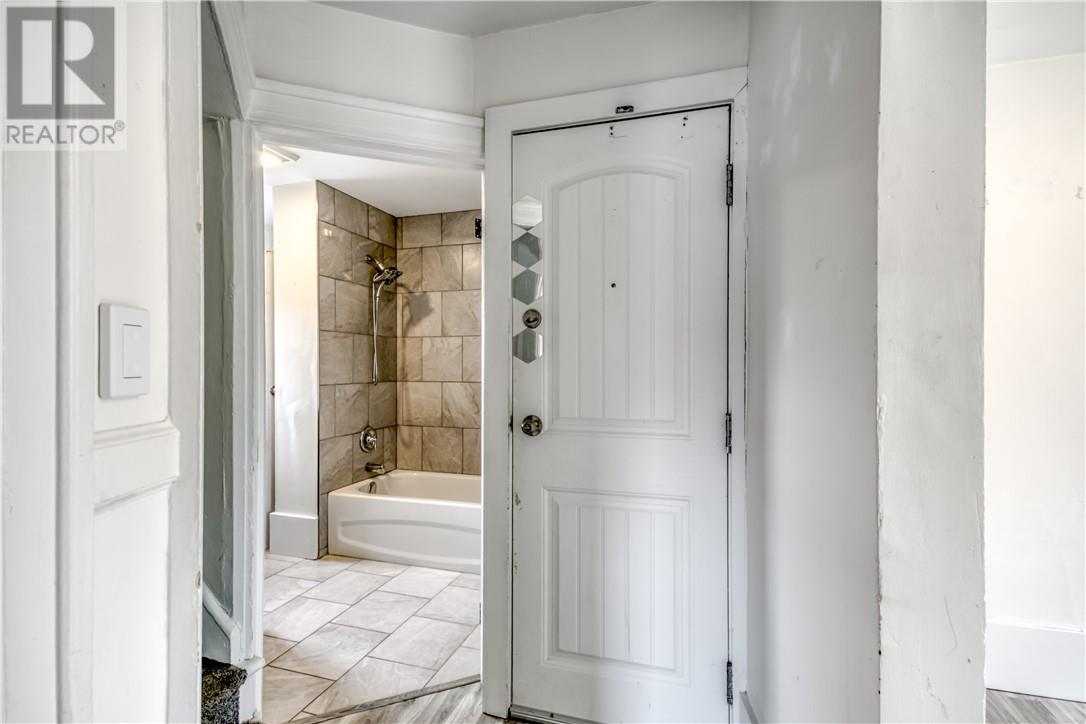 121 Bloor Street - 26